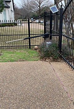 Gate Troubleshooting Near Venice